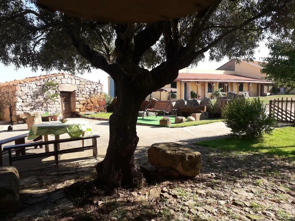 Séjour à la ferme AGRITURISMO SA è PADEDDA Mores Italie